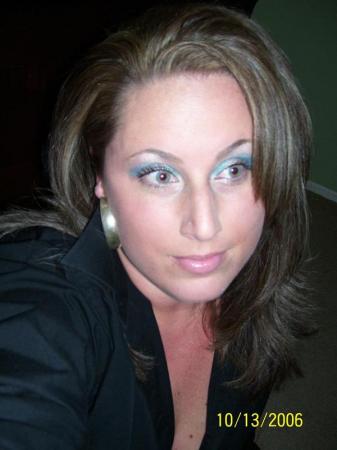 Jana Howell Photo 17