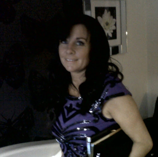 Linda Stuart Photo 10
