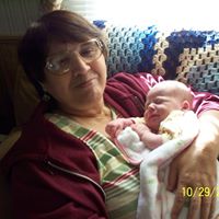 Linda Pickett Photo 37
