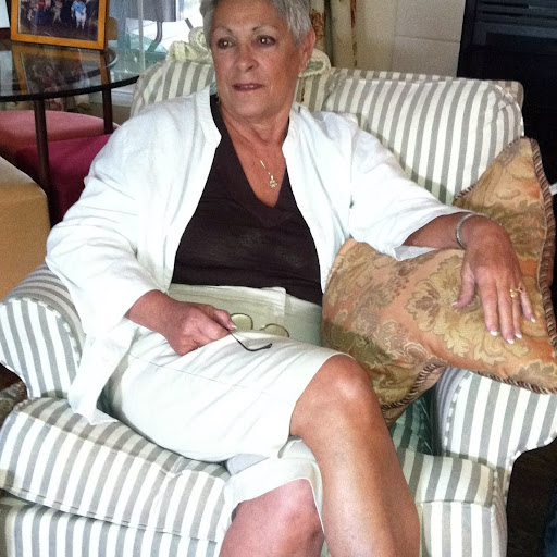 Maria Garrison Photo 17