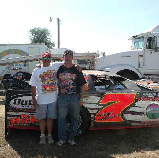 Allen Becker Photo 8
