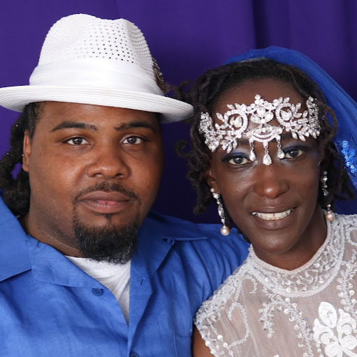 Jeanette Simmons Photo 17
