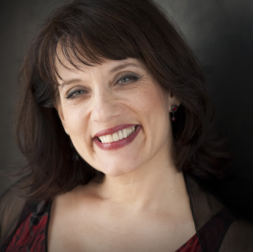 Christine Moore Photo 32