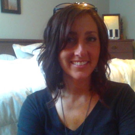 Kellie Robertson Photo 22