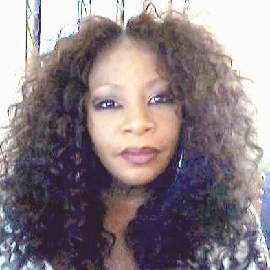 Renee Francis Photo 35