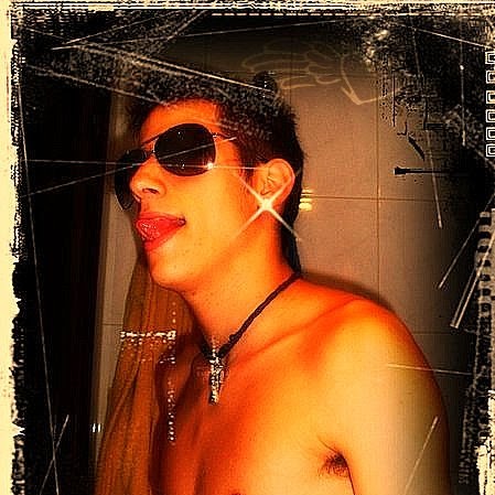 Alex Lago Photo 7