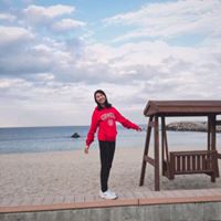 Heather Yang Photo 33
