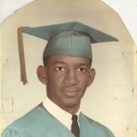 Kenneth Robertson Photo 26