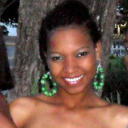 Janet Stewart Photo 33