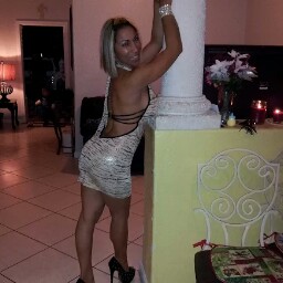 Joanna Martinez Photo 14