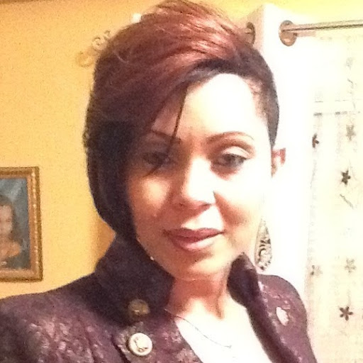 Debbie Sampson Photo 16