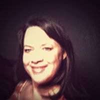 Karen Poe Photo 27