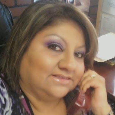 Ana Suarez Photo 4