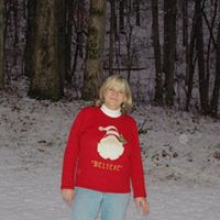 Vickie Crow Photo 20