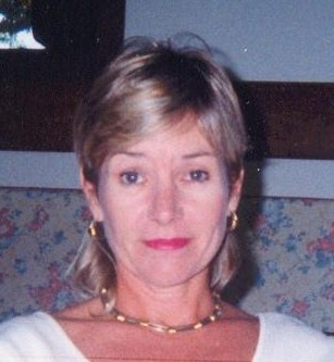 Elizabeth Armstrong Photo 45