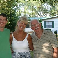 Karen Stiles Photo 33
