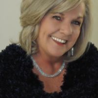 Linda Ladd Photo 15