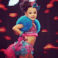 Michelle Hibbs Photo 12