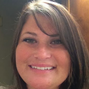 Brianne Phillips Photo 6