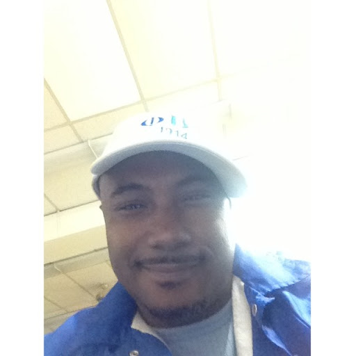 Dwayne Russell Photo 12