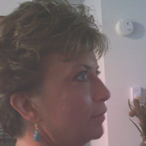 Colleen Richards Photo 22