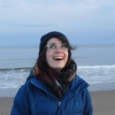 Laurie Murphy Photo 17