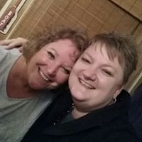 Lisa Trout Photo 13