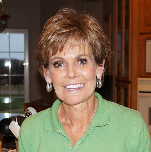 Catherine Magee Photo 8