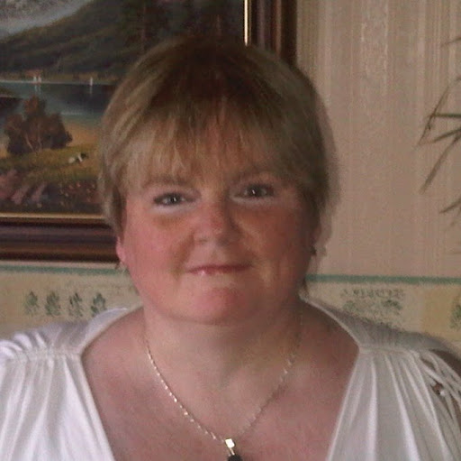 Michelle Mcmichael Photo 22