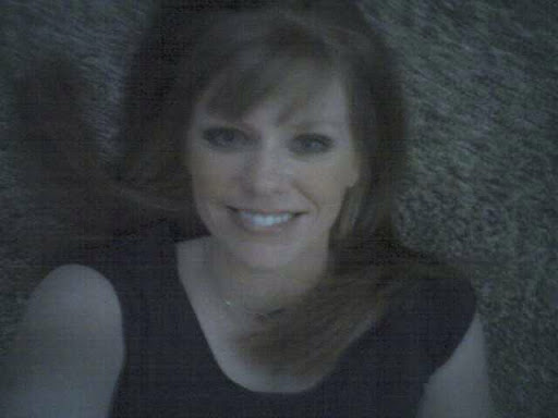 Shana Mills Photo 30