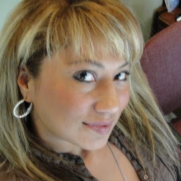 Jeannette Salinas Photo 20