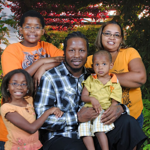 Tracy Hardy Photo 40