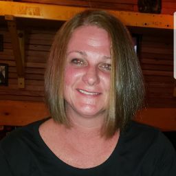 Sharon Lowe Photo 34