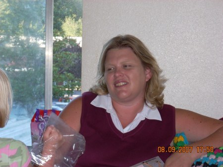 Jennifer Colbert Photo 23