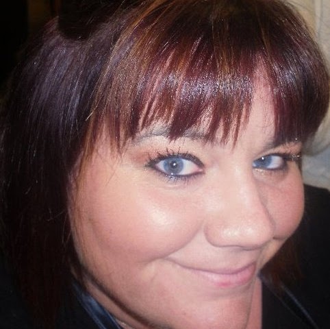 Michelle Long Photo 16