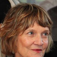 Anne Ellison Photo 35