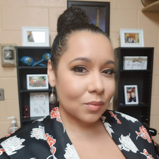 Vanessa Gibson Photo 36