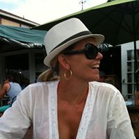 Michelle Valenti Photo 25