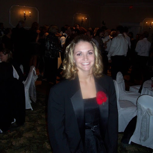 Amber Cook Photo 40