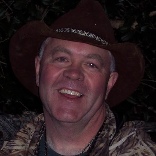 Billy Hale Photo 47