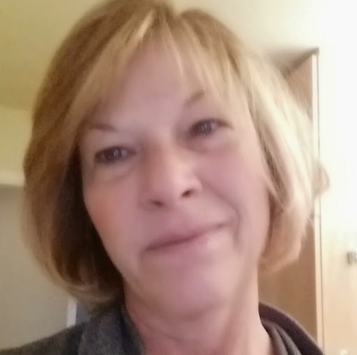 Julie Starr Photo 26
