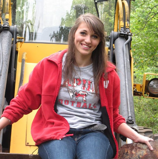 Bethany Anderson Photo 24