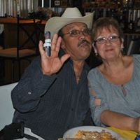 Vicki Chavez Photo 30