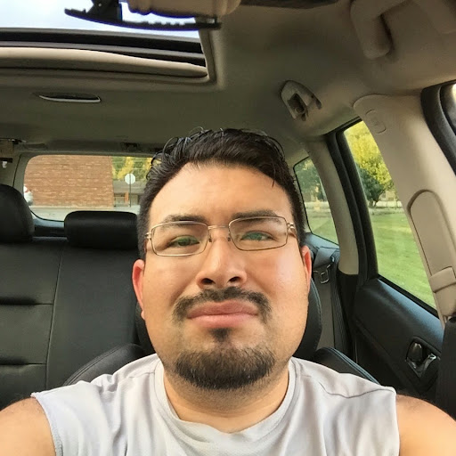 Arturo Morales Photo 28