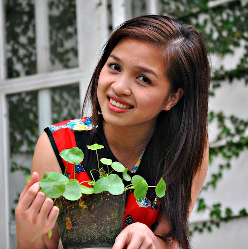 Maria Dinh Photo 5