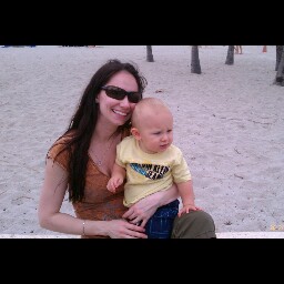 Amanda Chambers Photo 49