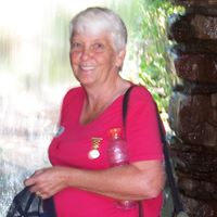 Helen Gay Photo 8