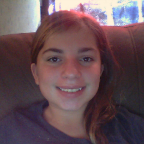 Emma Robbins Photo 24