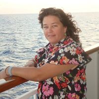 Vicki Arnold Photo 32