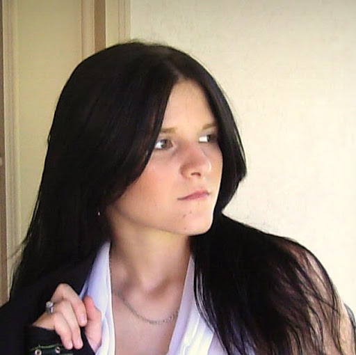 Michelle Nichols Photo 29